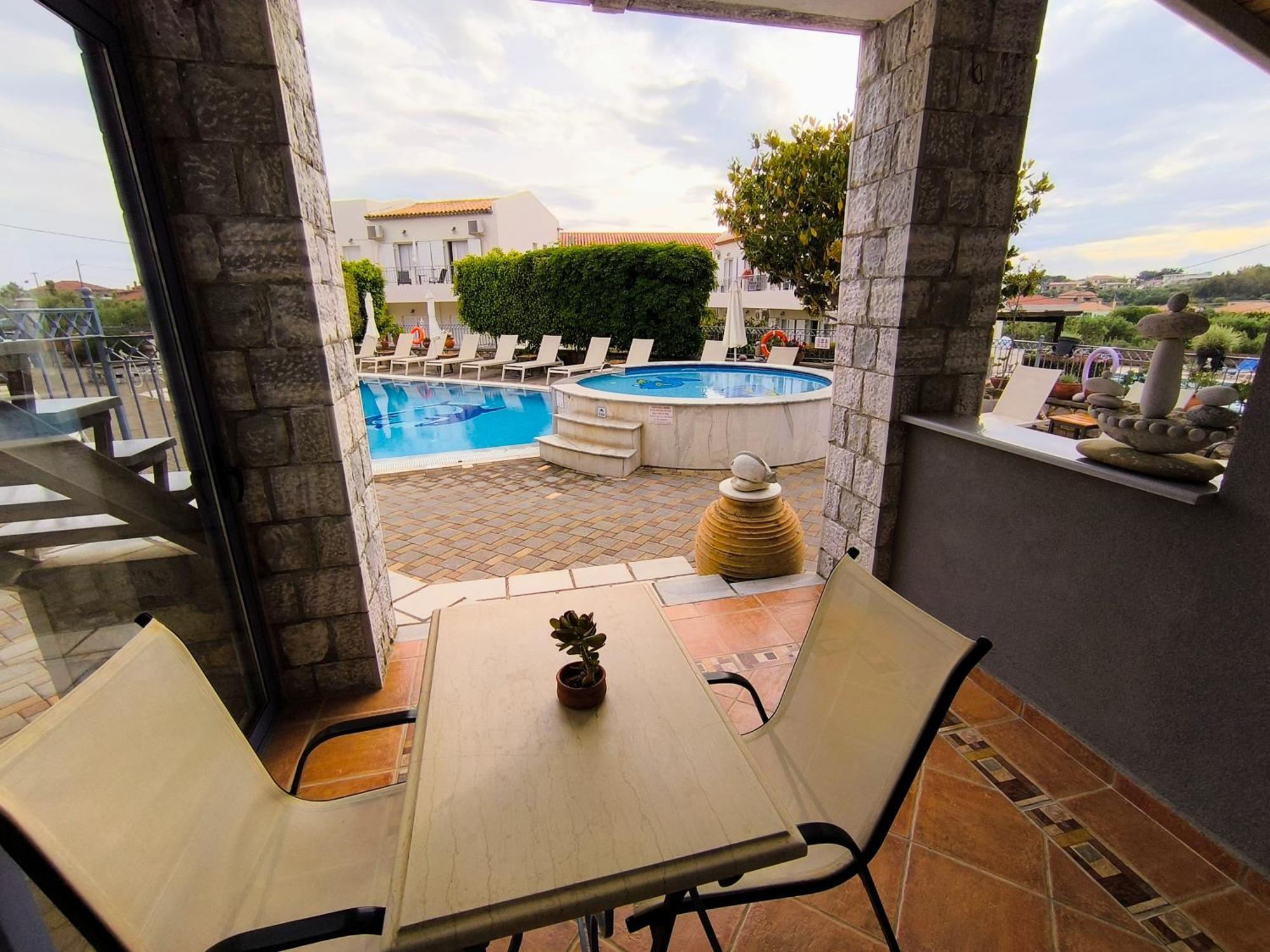 Taletos Apartments Stoúpa Extérieur photo